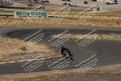 media/Apr-19-2025-AHRMA (Sat) [[3d98ca3309]]/Race/Group 7/Turn 4/